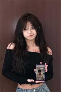 男神的白月光归国后,我自动滚远了