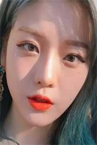 让你当明星,你跑去沙漠建绿洲完整文集