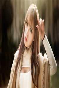 开局校花深情告白,我却只想逃