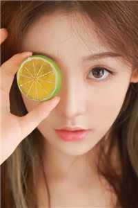 末世:老板带我开豪车捡物资全文小说