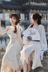 苏晨曦迟轩执:强扭校草苦涩难咽,重生后她放弃了