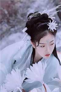 刚进山就给雪豹接生,还一胎六仔全章节阅读